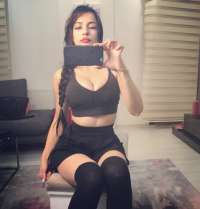 Seksapel Escort Azra